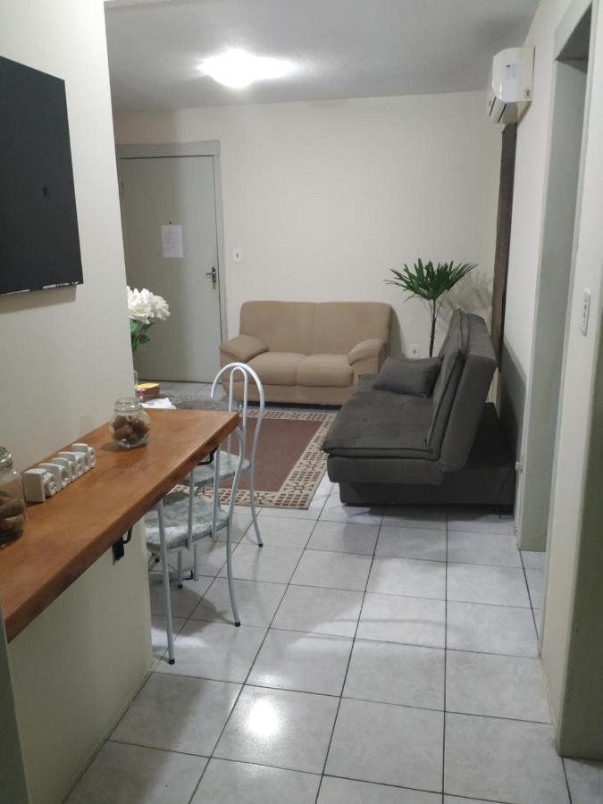 Apto 2 quartos, cond fechado, com vaga, quarto andar Pelotas Exterior foto