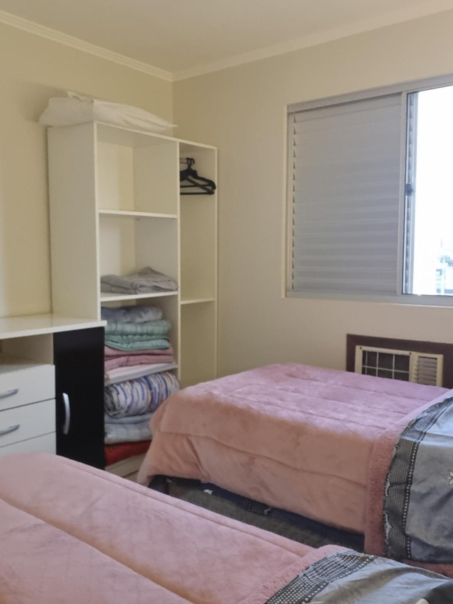 Apto 2 quartos, cond fechado, com vaga, quarto andar Pelotas Exterior foto